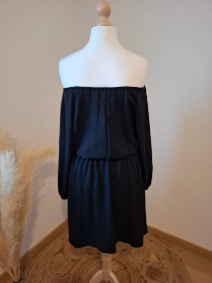 Petite robe noire fluide neuve Missguided taille S/M 36/38 - photo numéro 10