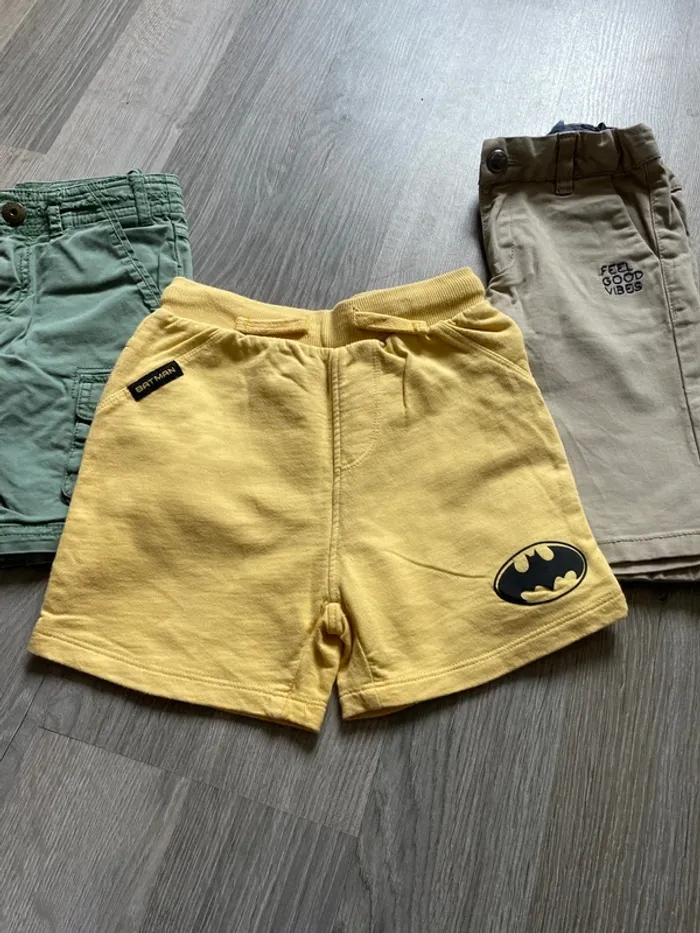 3 shorts 3 ans - photo numéro 2