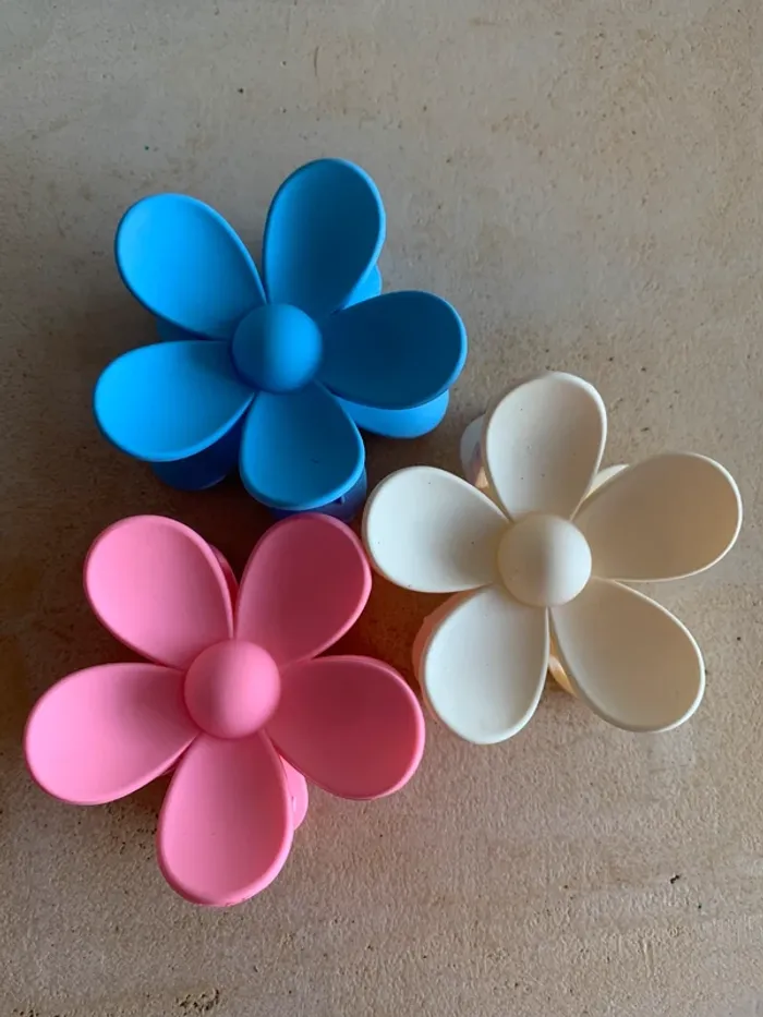 Lot de 3 barrettes pastel cheveux fleurs 🌸 tendance coréenne - photo numéro 2