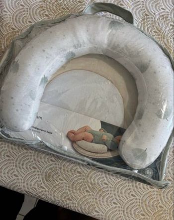 Réducteur de lit bébé