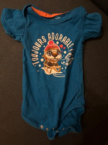 Body + tee shirt