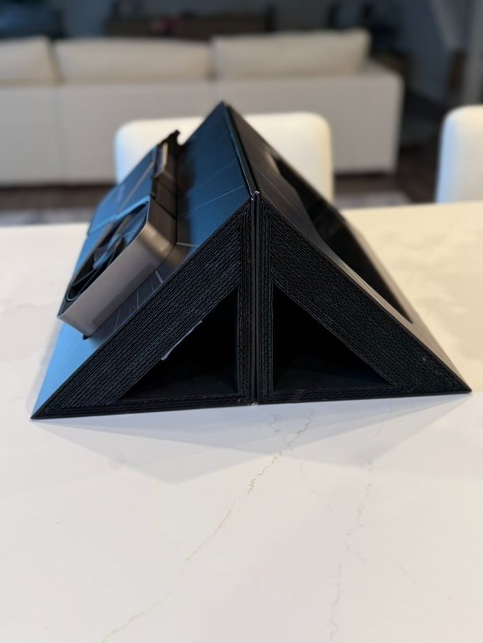 Carte-graphique-NVIDIA-GeForce-RTX-4090-Founders-Edition-24-Go-GDDR6X - photo numéro 5