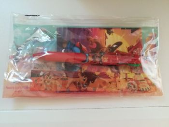 Trousse fournitures scolaires