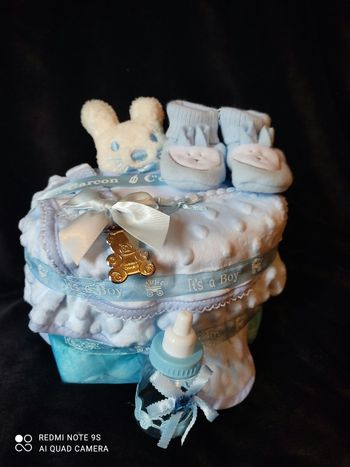Gâteau de couches bleu