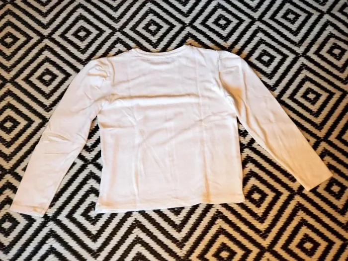 Pull blanc avec perles Parfait État 10 ans - photo numéro 3