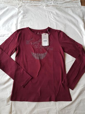 T shirt neuf 14 ans DDP