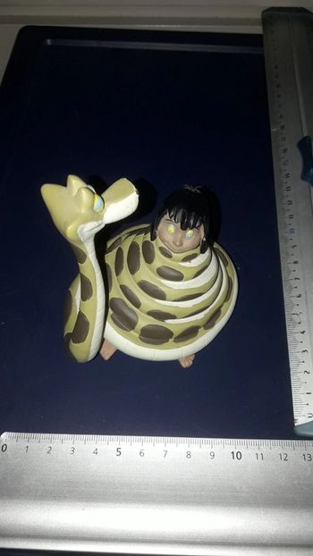 Livre de la jungle figurine résine