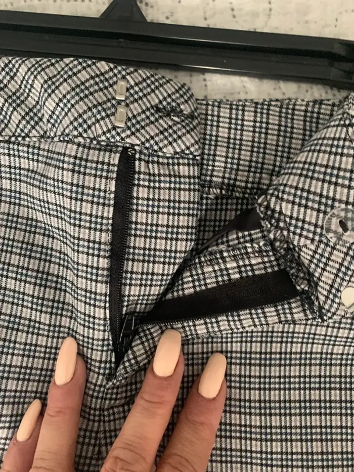 Pantalon à carreaux gris Jennyfer - photo numéro 3
