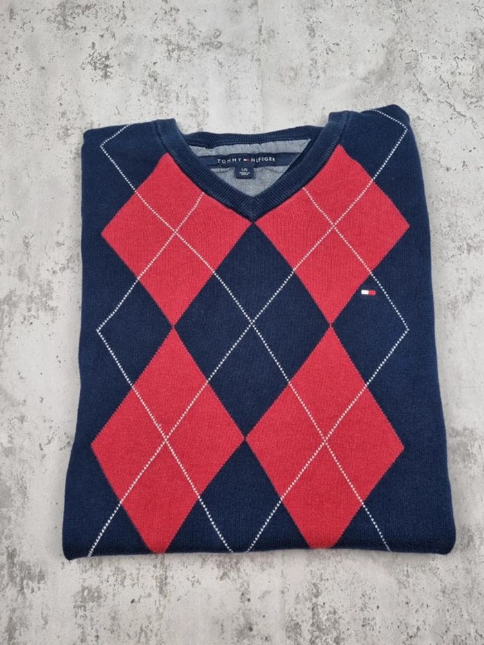 Pull col v Tommy Hilfiger bleu/rouge, L Hommes - photo numéro 2