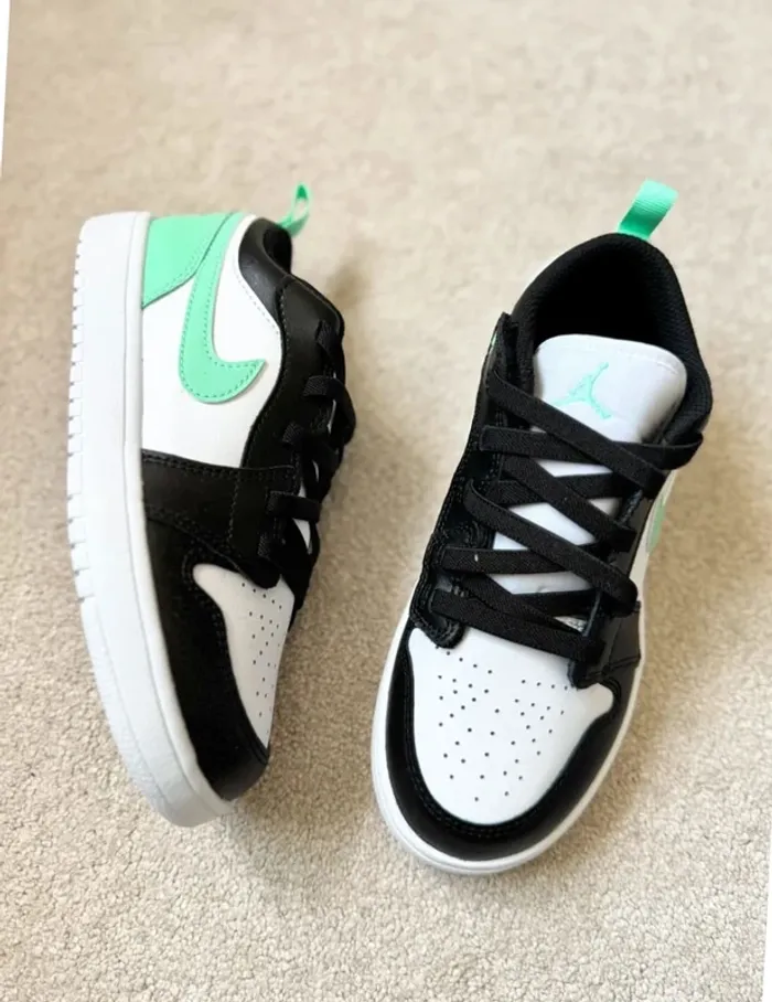 Air Jordan 1 Low - Green Glow - photo numéro 3
