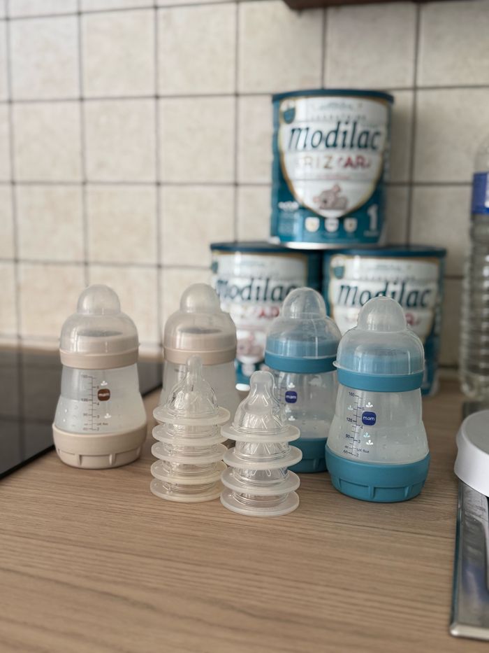 Biberons mam + tétines