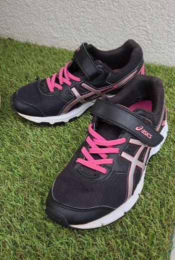 Chaussures de sports fille asics 33.5
