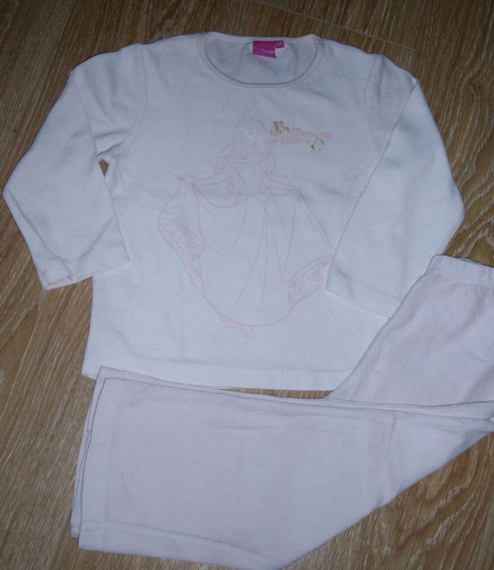 pyjama velours disney aurore 3/4 ans - photo numéro 2