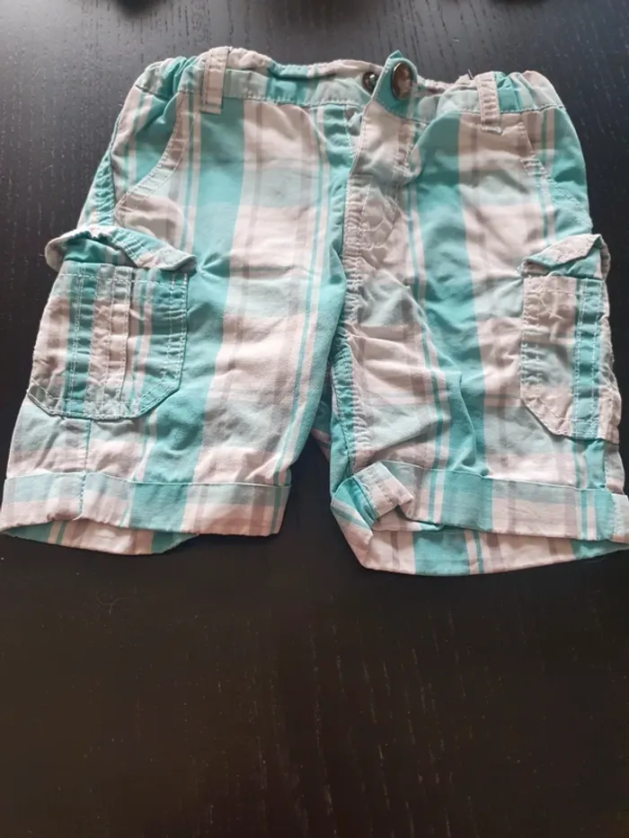 Lot de shorts taille 18 mois - photo numéro 7