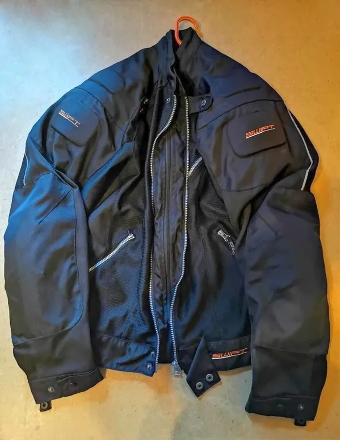 Blouson / veste de moto DG / Taille L / Excellent état - photo numéro 2