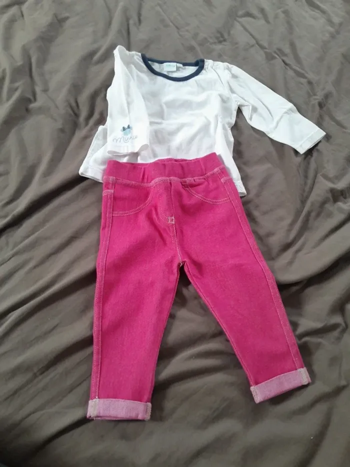Ensemble pantalon + T-shirt Disney Minnie