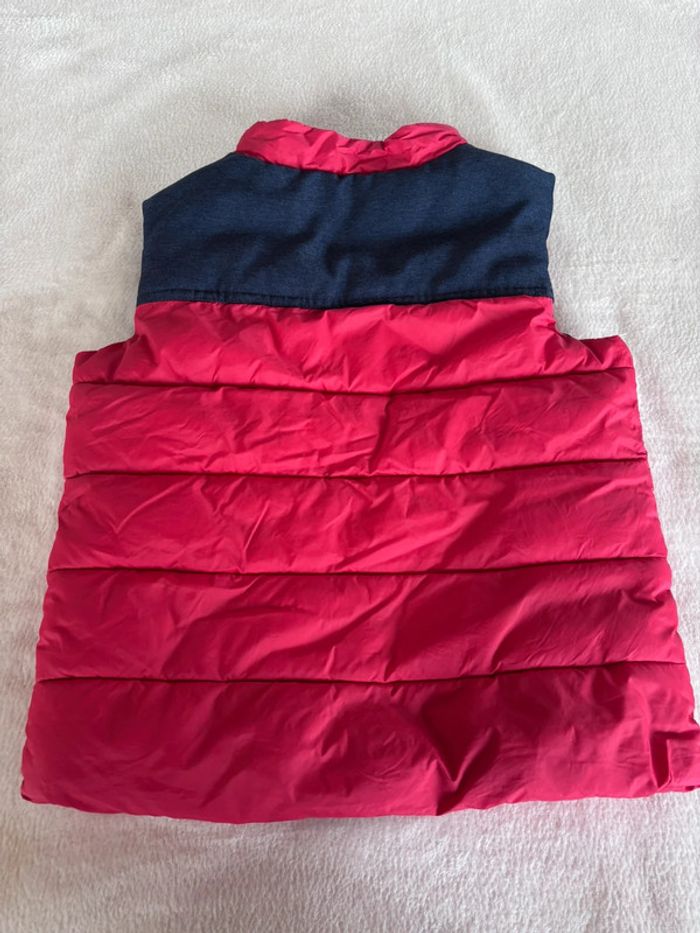 🌸Doudoune sans manche rouge 8 ans 🌸 - photo numéro 2