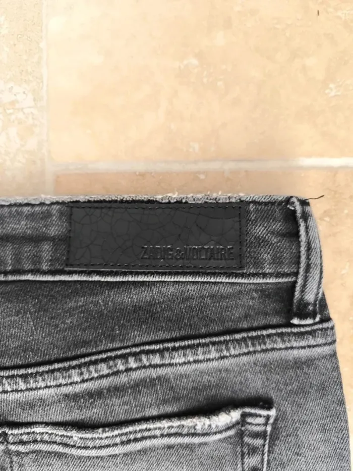 Magnifique Jean bay Zadig & Voltaire neuf avec étiquette taille 35/36 - photo numéro 8