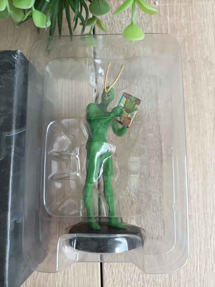 Figurine Ambush Bug DC Comics Eaglemoss Super Héros - photo numéro 2