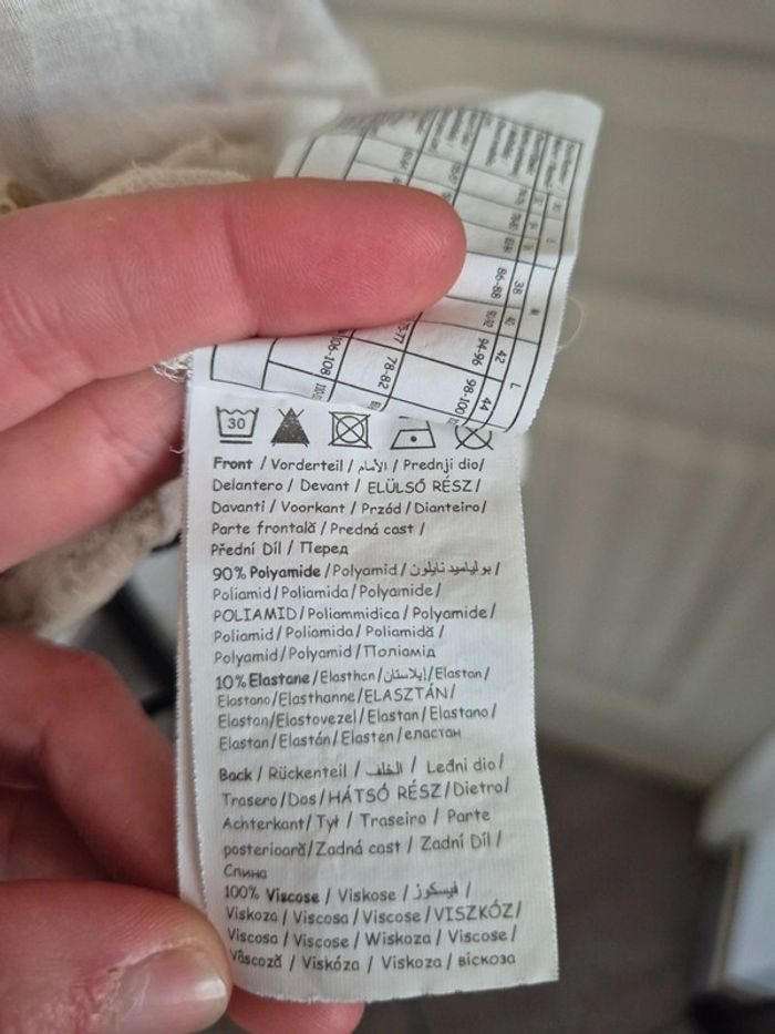 Debardeur avec sequins 🌸 - photo numéro 7