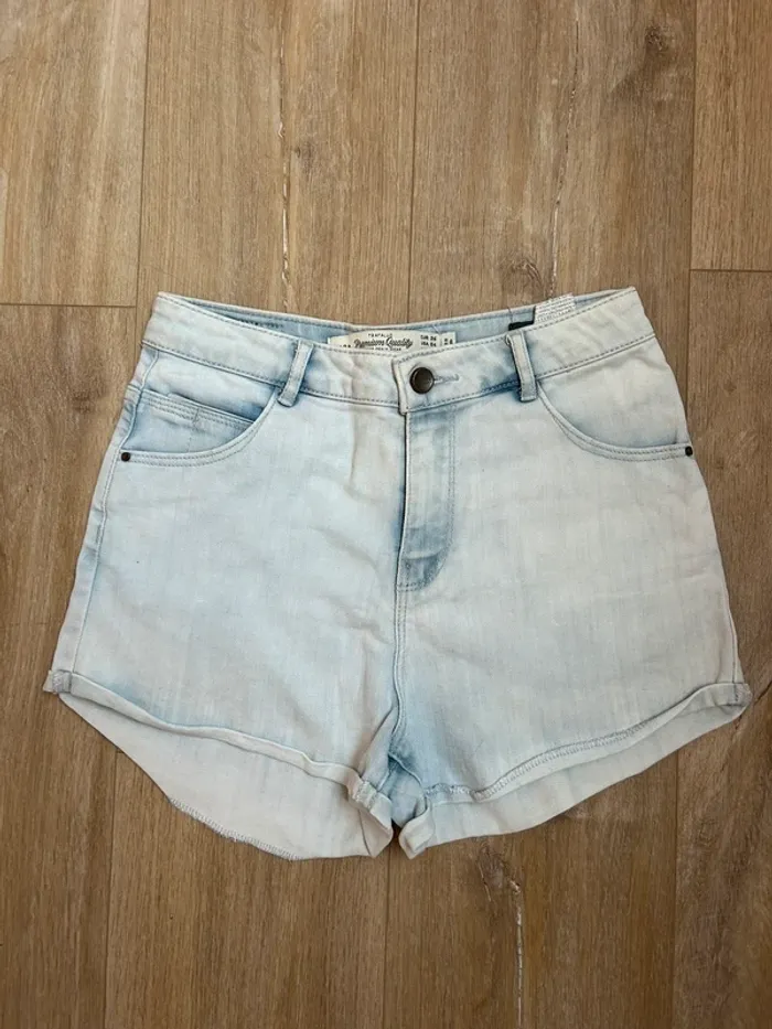Short taille haute Zara