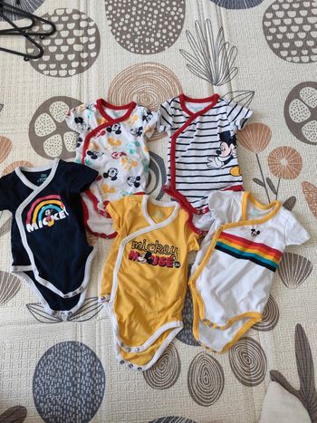 Lot de 5 bodies manches courtes mickey 3 mois