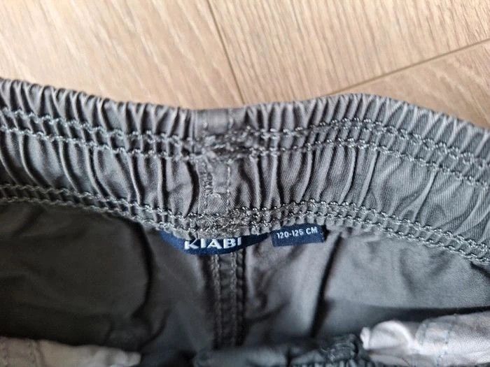 Short gris Kiabi 7 ans - photo numéro 2