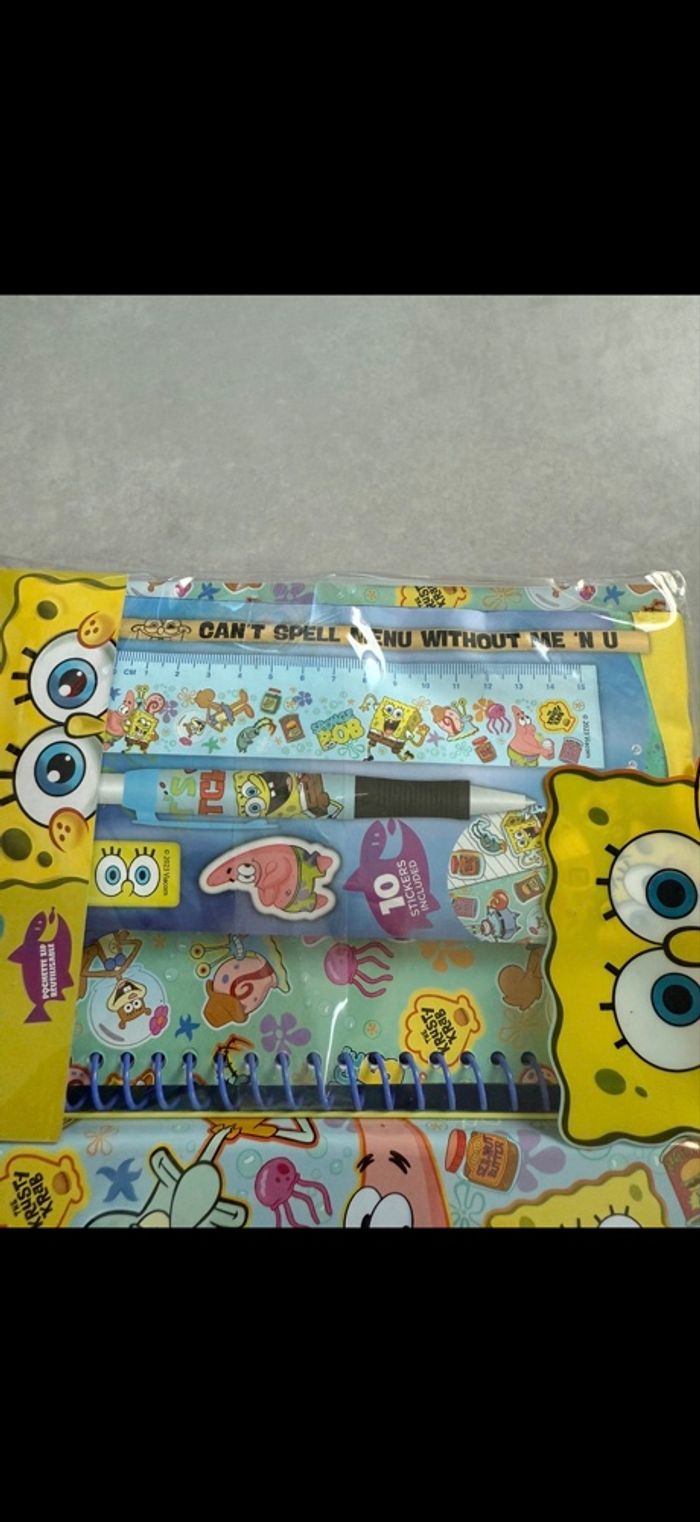 Set papeterie Bob l'éponge Neuf - photo numéro 2