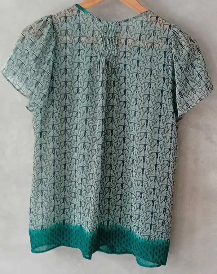 Jolie blouse légère de couleur vert d'eau - photo numéro 2