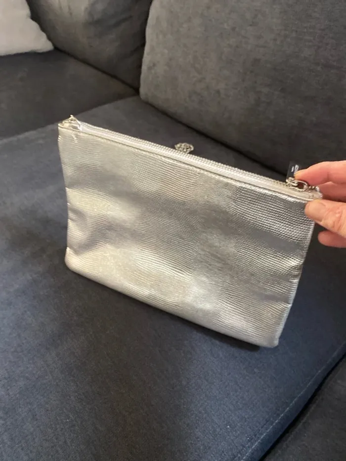 Pochette acessorize - photo numéro 2