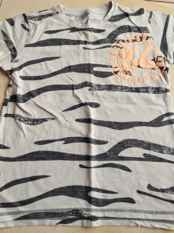 T-shirt 12 ans