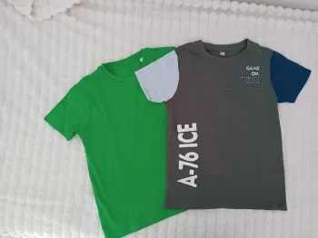 Lot Tshirt garçon 9ans 💚🖤