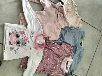 Lot de hauts manches longues