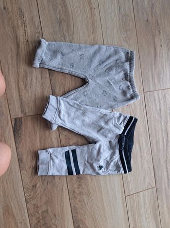 Lot 2 joggings 12 mois Lulu castagnette