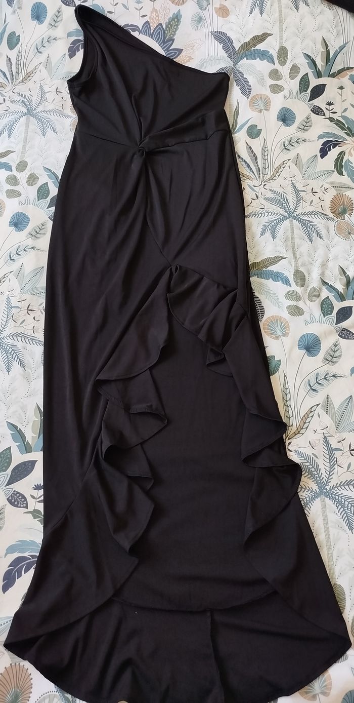 Robe noir