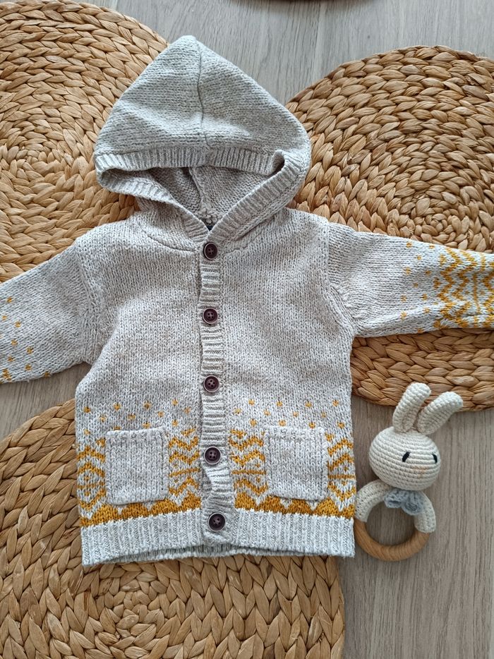 🌼 Gilet - 9 mois 🌼