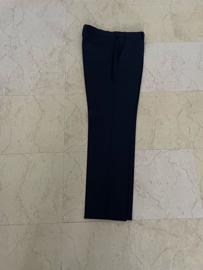 Costume Devred, veste taille 54 pantalon taille 40 140 € très bon état - photo numéro 3