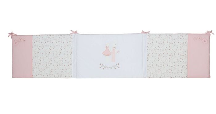 Tout de lit trois kilos sept rose et lili