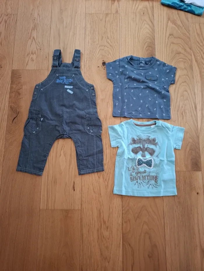 Lot 3 vêtements 9 mois - Très bon état
