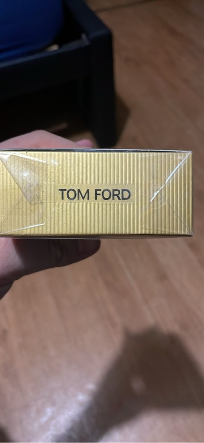 Black Orchid (Tom Ford) - photo numéro 4