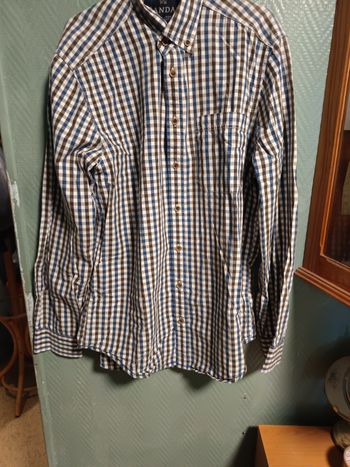 Chemise grande manche