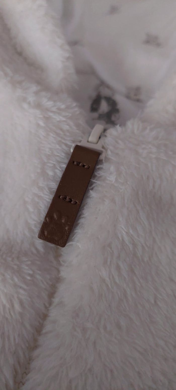 Jolie combinaison fourrure blanche ourson bébé Fred & Flo 9-12 mois excellent état - photo numéro 5