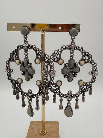 Boucles d’oreilles oversize vintage