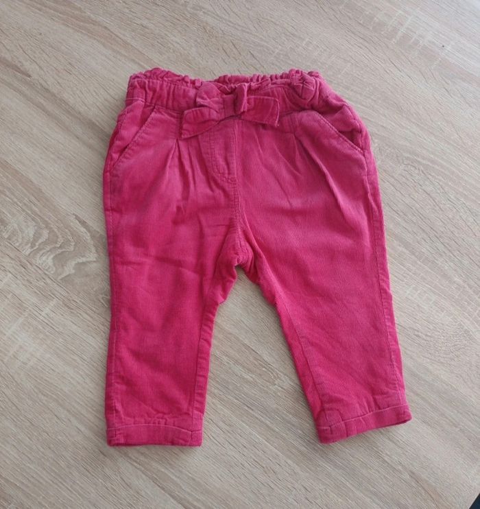 Pantalon velours rose - taille 9 mois - tape à l'oeil