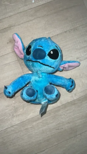 Petite peluche stitch