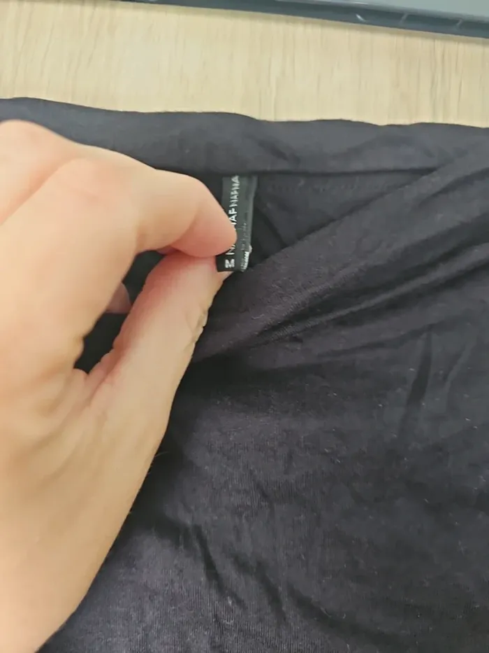 Jolie robe noir courte dos nu naf naf M - photo numéro 3