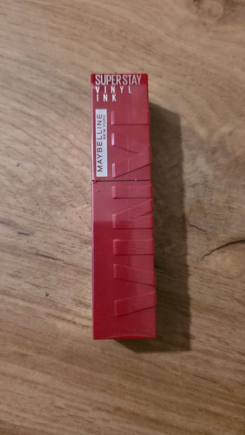 Maybelline Rouge à lèvres Neuf sous blister SuperStay Vinyl Ink 25 Red Hot