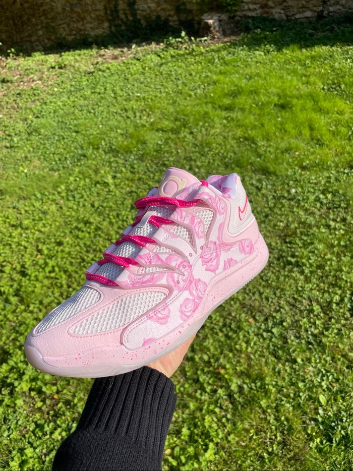 Nike KD18 Aunt Pearl - photo numéro 3