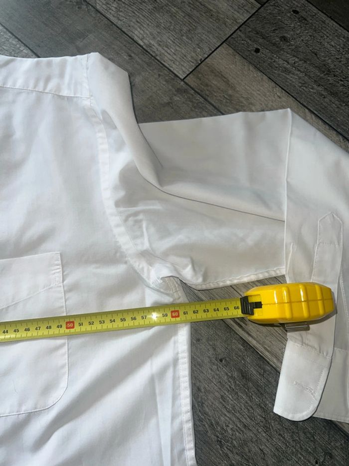 Chemise jamais mise - photo numéro 9