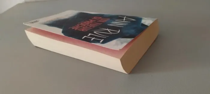 Un tueur si proche. - photo numéro 4